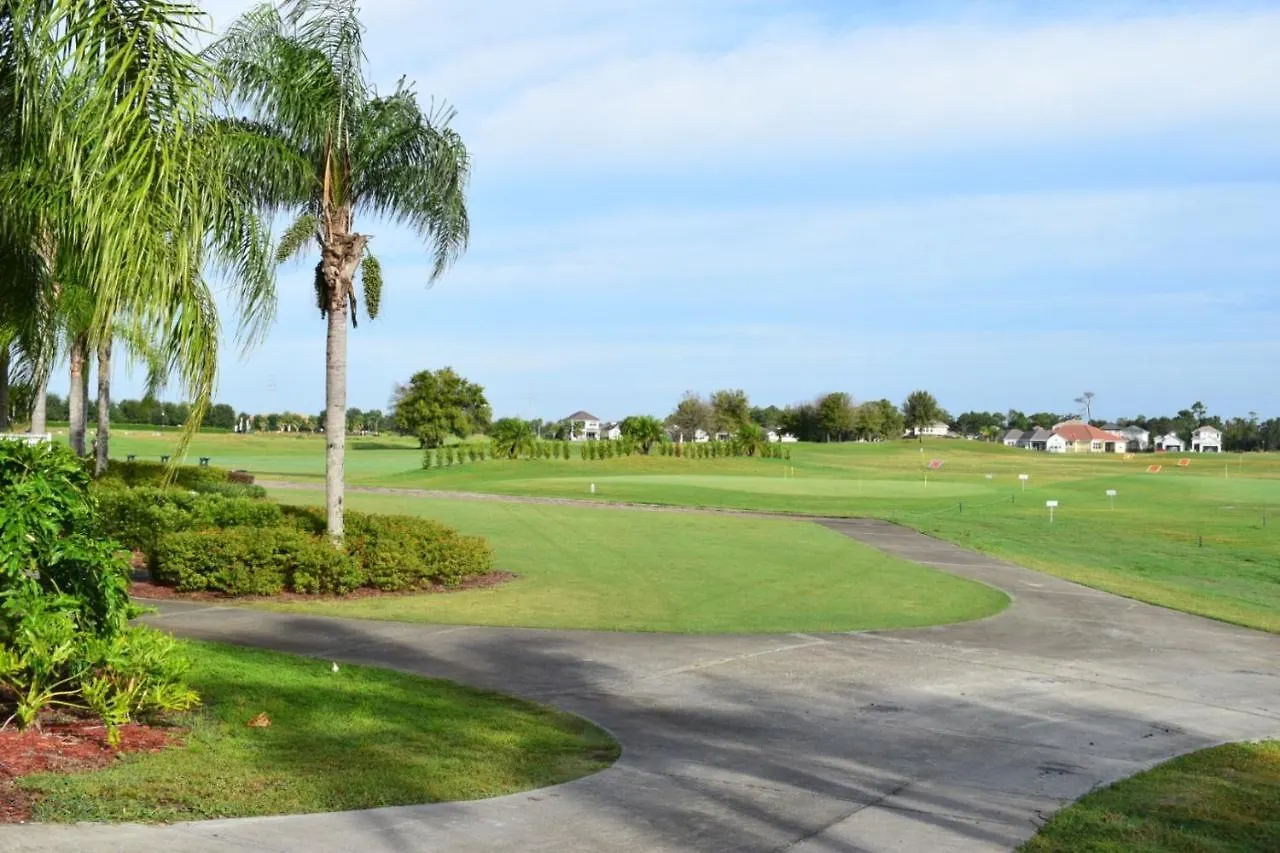 Orlando Family Villa: Golf Course Retreat near Disney Davenport Holiday home