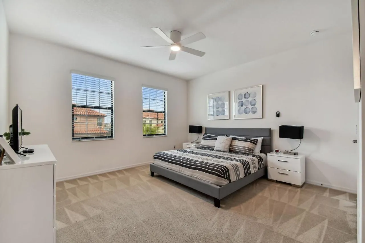 Holiday home Orlando Family Villa: Golf Course Retreat near Disney Davenport